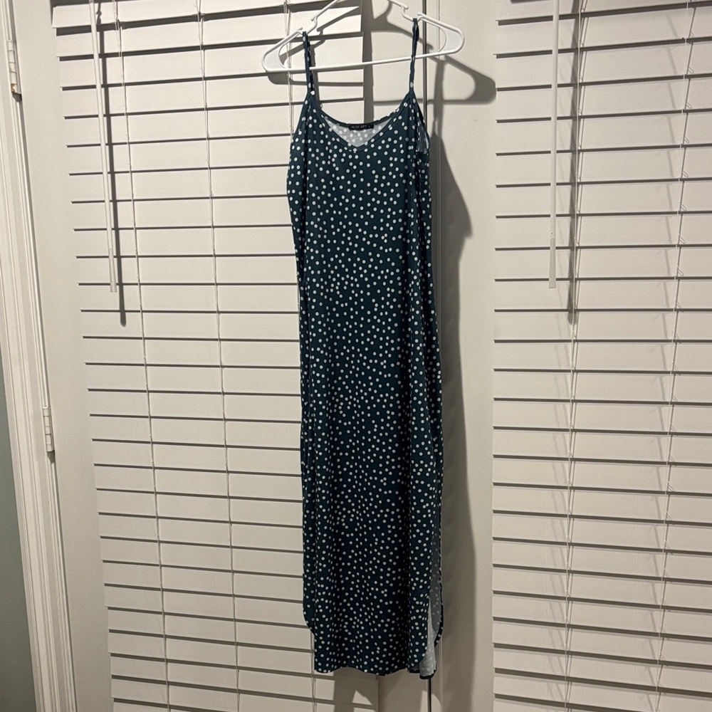 Elegant Navy Polka Dot Midi Dress